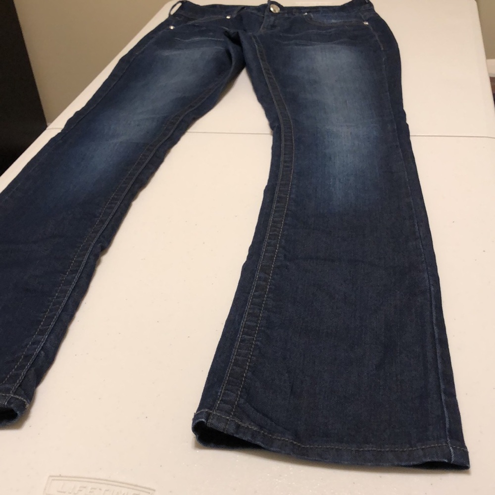 Maurices Jeans Size 1/2 - Picture 8 of 14